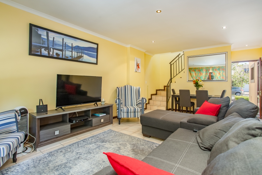 To Let 3 Bedroom Property for Rent in Boschenmeer Golf Country Estate Western Cape